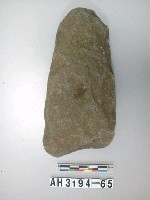 藏品(中型舌刃打製石斧)的圖片